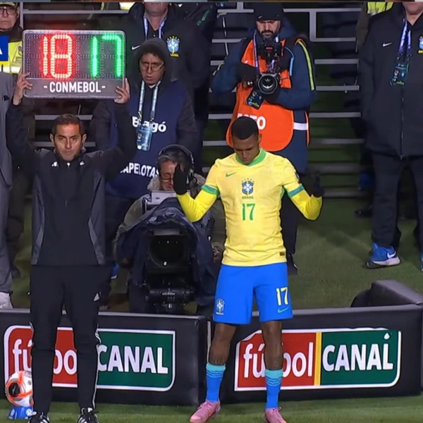 Jean Lucas entrou em campo pelo Brasil