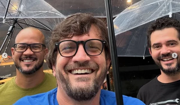 Saulo Fernandes no Japão por Reprodução