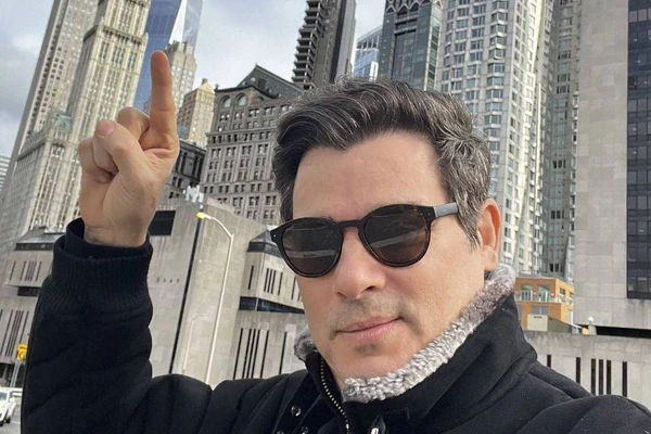 Celso Portiolli sempre é lembrado no 11 de setembro por conta de um meme que nasceu em 2010 por Reprodução/Redes sociais