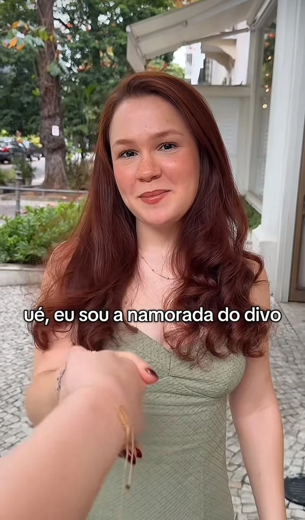 Laura Kurban e Karen Silva por Reprodução