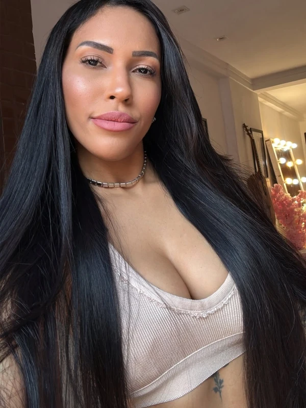 Simone Morena por Reprodução/Instagram
