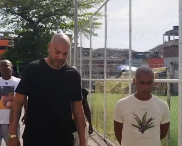 Adriano Imperador e Romário por Adriano Imperador e Romário