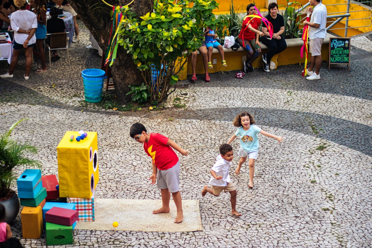 Edição anterior do BaZá RoZê, no Goethe-Institut por Divulgação