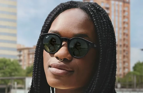 Produto custa a partir de US$ 299 no exterior, o equivalente a R$ 1.6 por Meta Ray-Ban/Divulgação