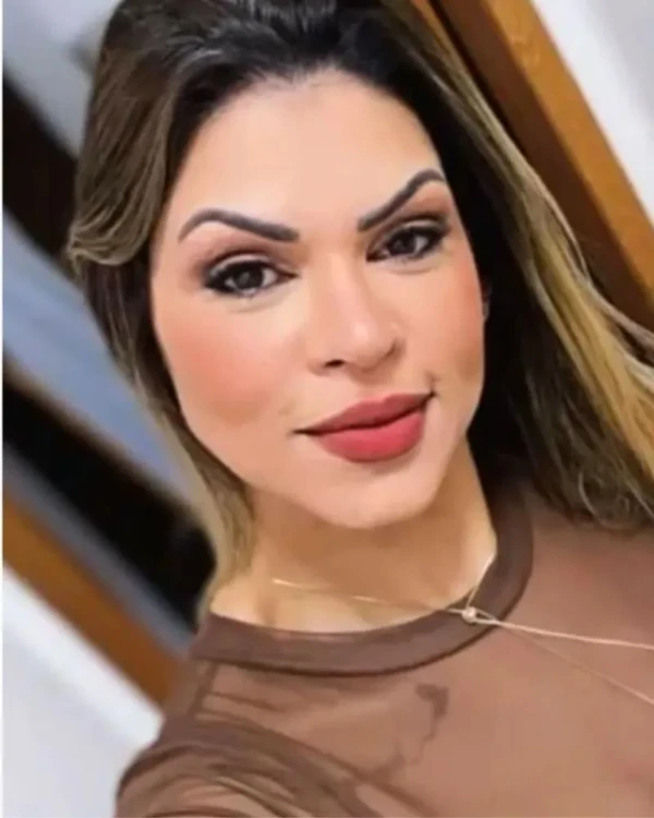 Ingrid Emanuelle Santos por Reprodução