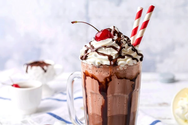 Milkshake de chocolate por Shutterstock