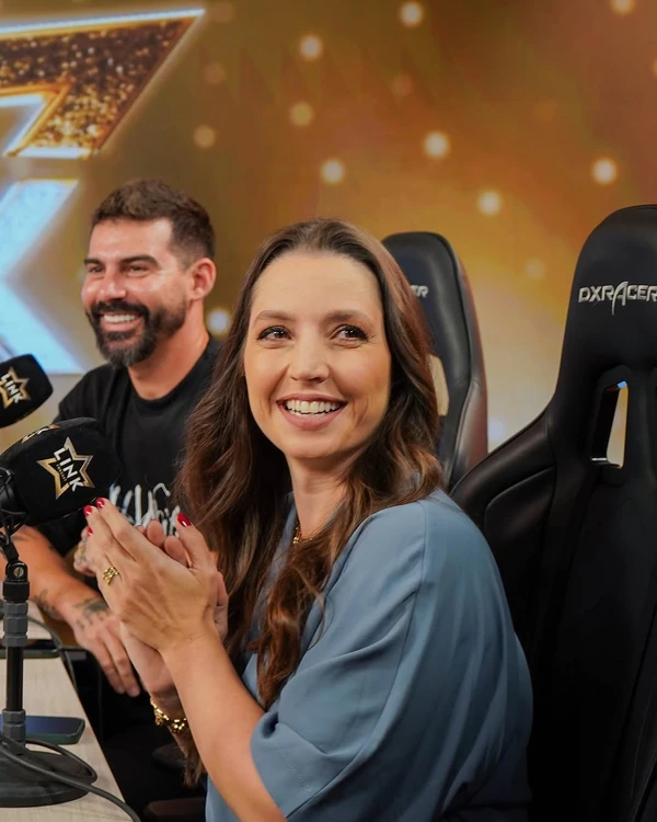 Radamés e Caroline Furlan por Reprodução/Instagram
