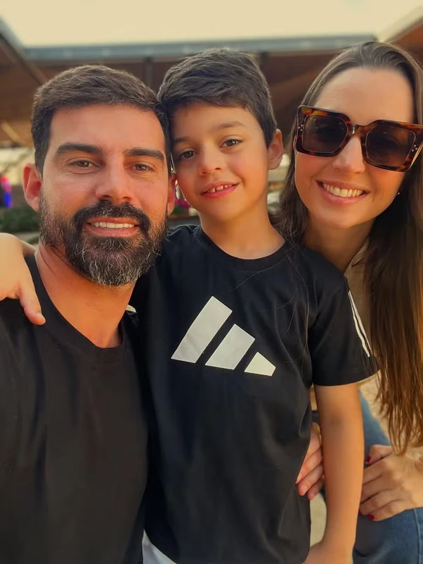 Radamés e Caroline Furlan por Reprodução/Instagram
