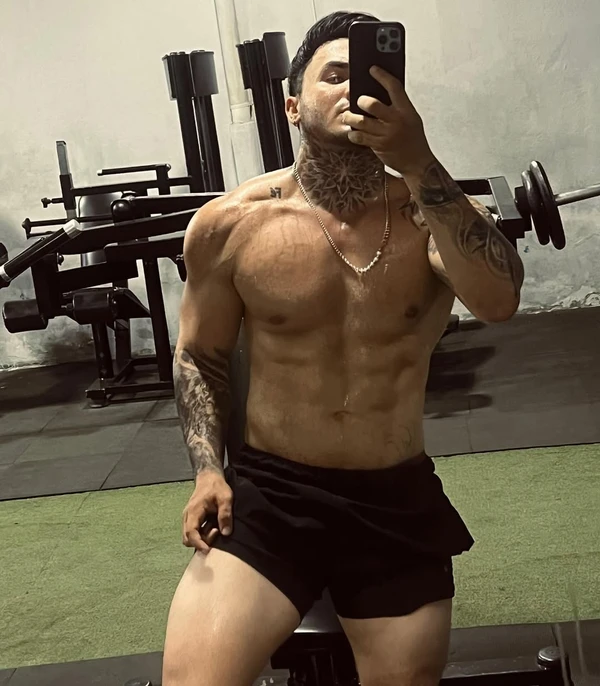 Wallas Arrais por Reprodução/Instagram