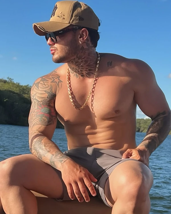 Wallas Arrais por Reprodução/Instagram