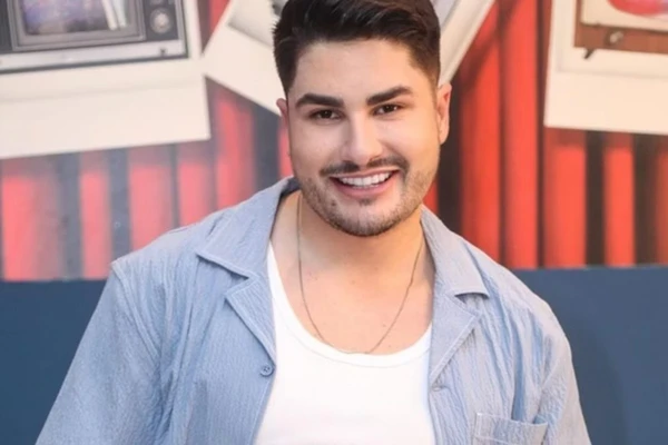 Lucas Souza e Suzi Sassaki por Reprodução