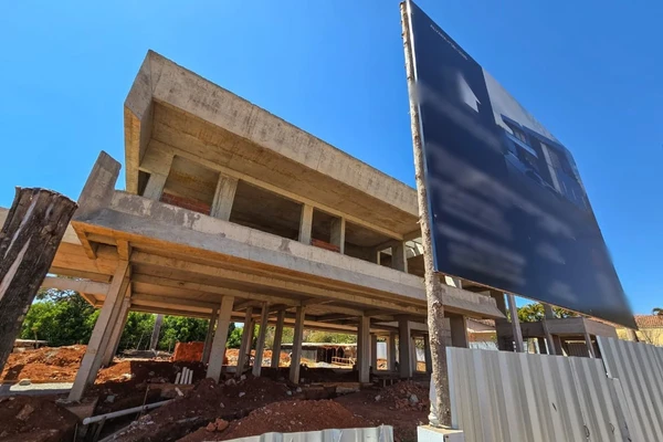Obras na mansão do Careca do INSS por BRENO ESAKI/METRÓPOLES @BrenoEsakiFoto