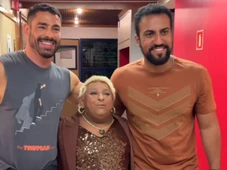 Imagem - Do ‘Rancho do Maia’ para a Globo: Patixa tieta Cauã Reymond em bastidores; veja