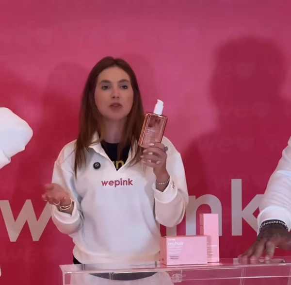 Festa de 4 anos da We Pink por Reprodução