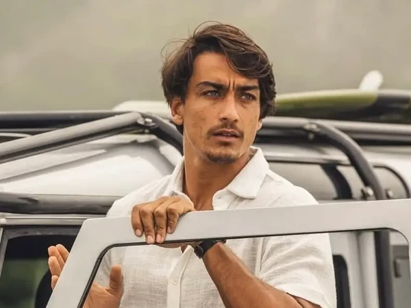 Gabriel Farrel por Reprodução