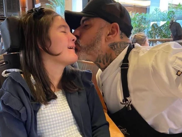 Henrique Fogaça e a filha, Olivia  por Reprodução/Instagram