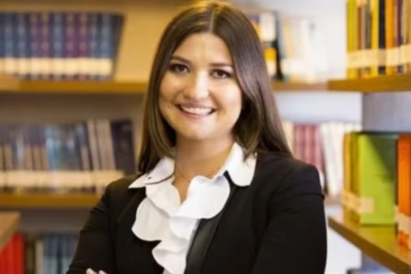 Melina Fachin é professora e diretora da UFPR