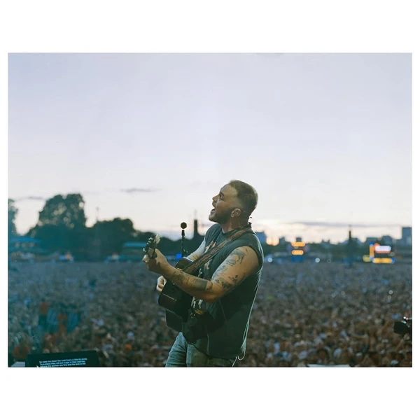 Zach Bryan por Reprodução/Instagram