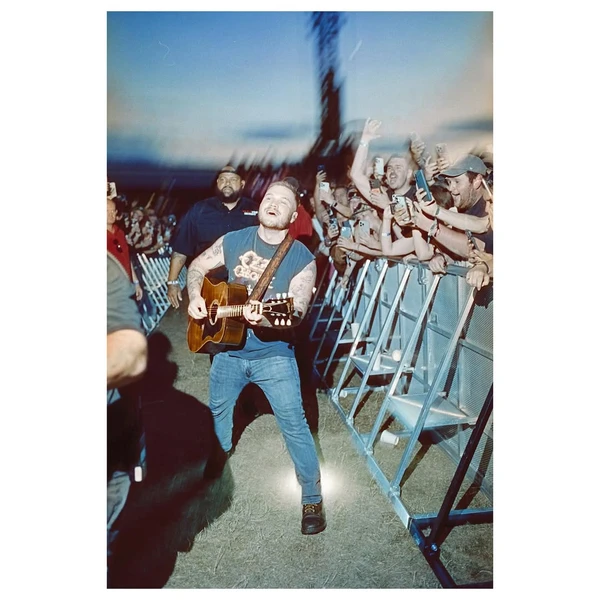 Zach Bryan por Reprodução/Instagram