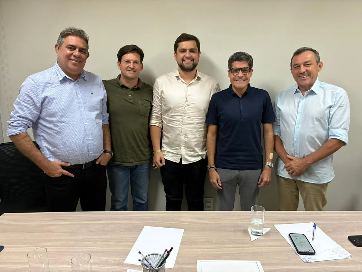 ACM Neto, João Roma e lideranças de Paulo Afonso