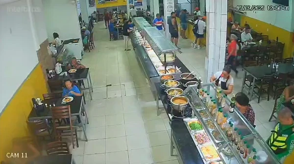 Explosão em churrascaria de Mar Grande deixa sete pessoas feridas por Reprodução/Notícias da Ilha