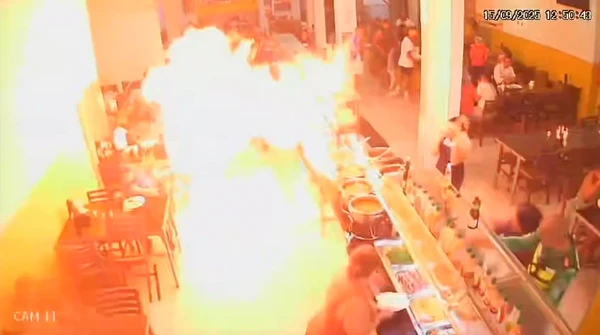 Explosão em churrascaria de Mar Grande deixa sete pessoas feridas por Reprodução/Notícias da Ilha