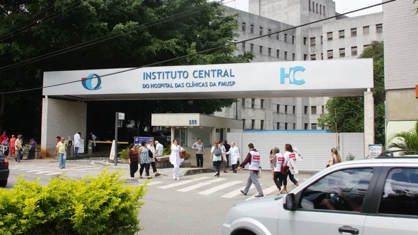 Fachada do Hospital das Clinicas, em São Paulo