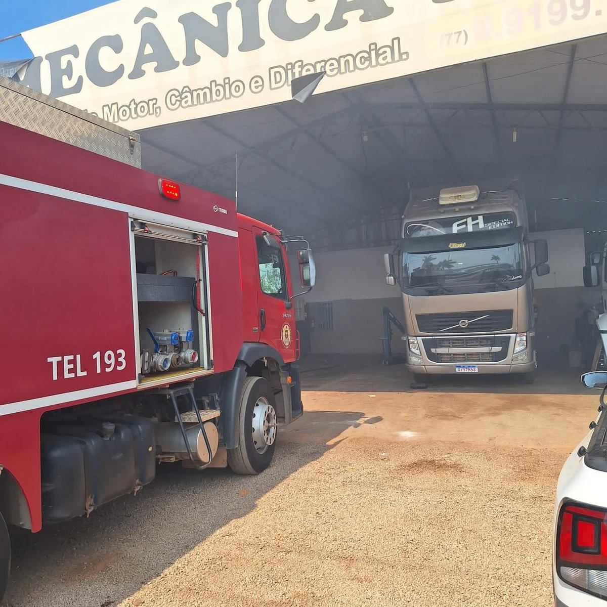 Incêndio em Luís Eduardo Magalhães por Divulgação/ Corpo de Bombeiros