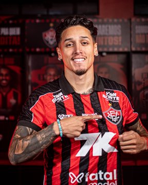 Kike Saverio, novo reforço do Vitória  por Victir Ferreira/EC Vitória