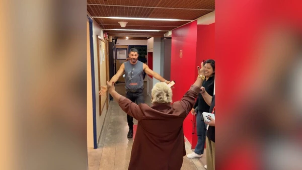 Patixa Teló e Cauã Reymond nos bastidores de Vale Tudo por Reprodução