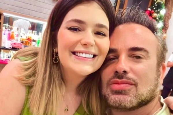 Viih Tube e o pai, Fabiano Moraes por Reprodução