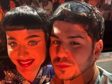 Imagem - Katy Perry envia mensagem para fã que perdeu a mãe e emociona; veja