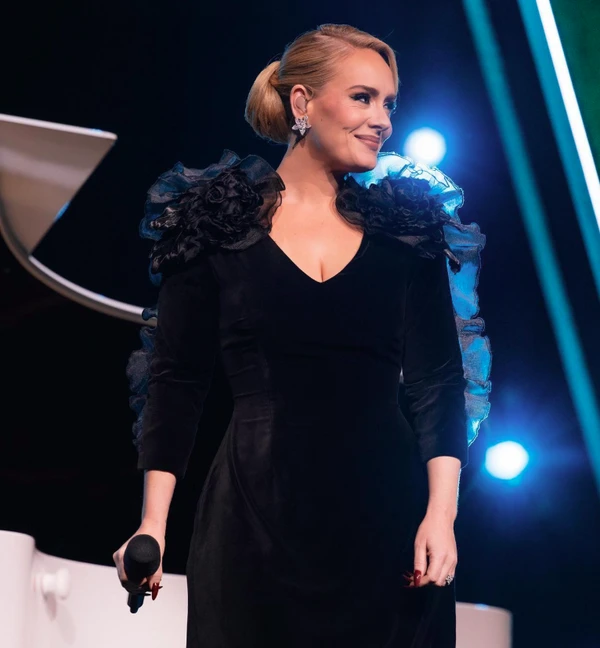 Adele por Reprodução | Redes Sociais