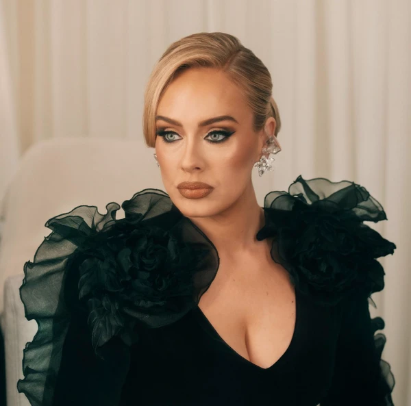 Adele por Reprodução | Redes Sociais