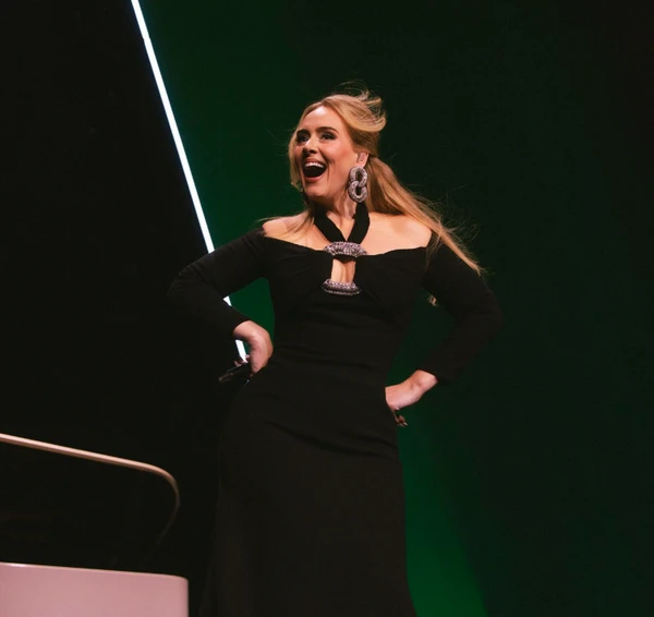 Adele por Reprodução | Redes Sociais