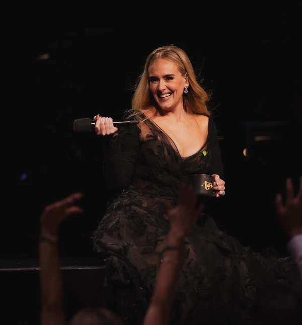 Adele por Reprodução | Redes Sociais