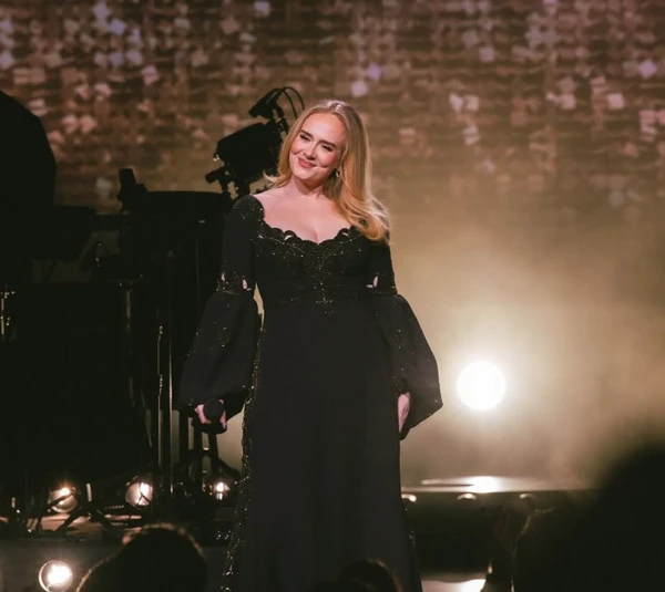 Adele por Reprodução | Redes Sociais