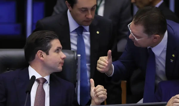 Câmara aprova voto secreto na PEC da Blindagem