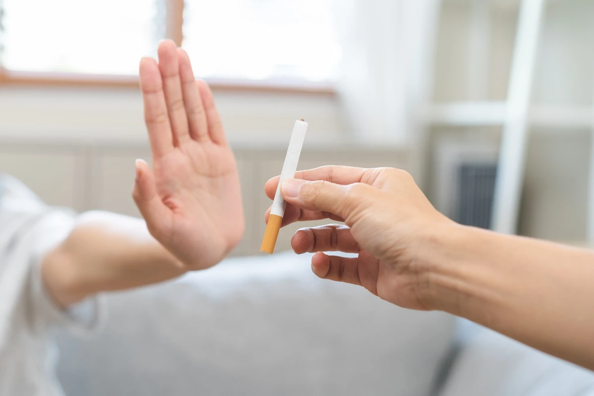 Pare de fumar |  por Shutterstock