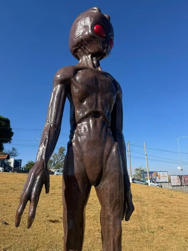 Varginha tem escultura de 4 metros do ET como novo atrativo turístico da cidade por Divulgação / Prefeitura de Varginha