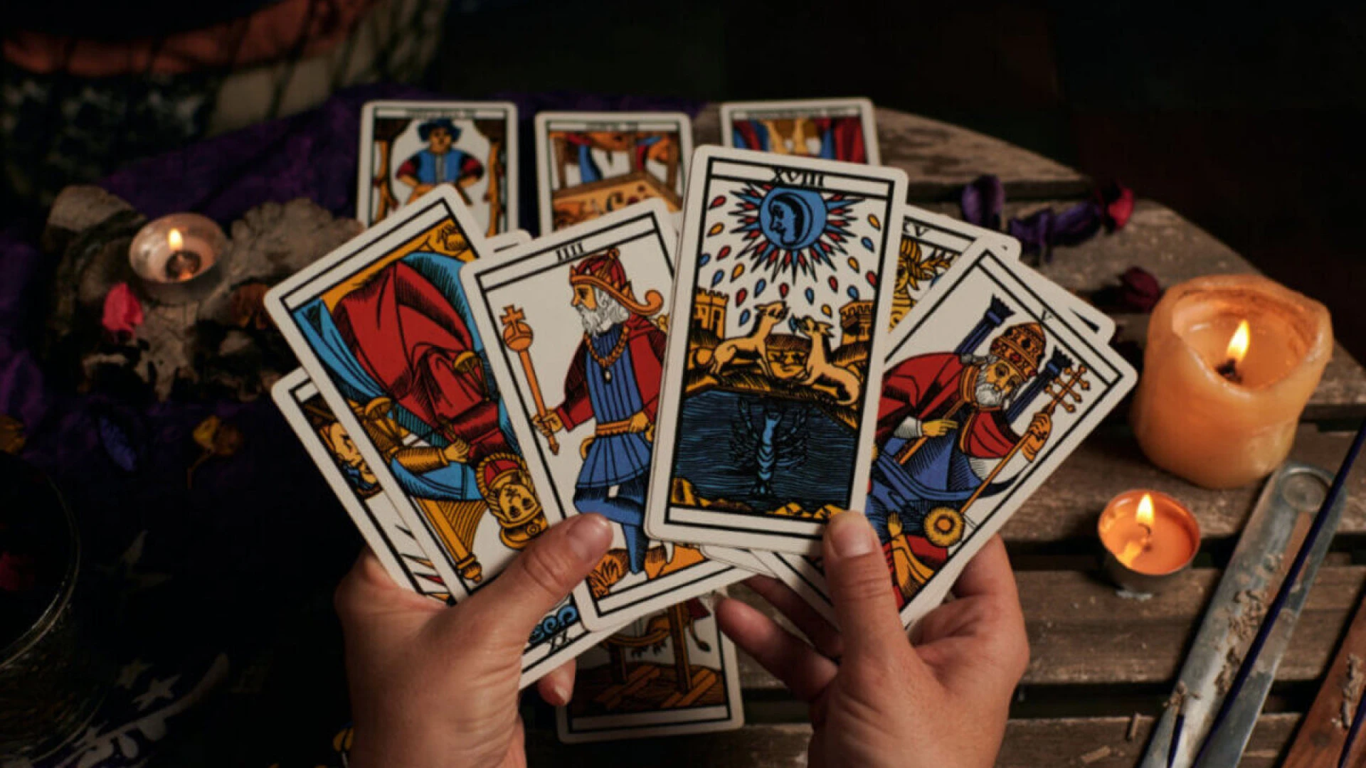 Imagem - Tarot revela surpresas e desafios para os signos neste 26 de setembro