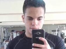 Imagem - Homem em surto morre dentro de Igreja Universal; polícia vai investigar