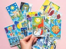Imagem - Carta A Roda da Fortuna no tarot anuncia mudanças e oportunidades inesperadas neste sábado (11)