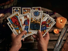 Imagem - Tarot revela surpresas e desafios para os signos neste 26 de setembro