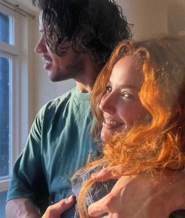 Nanda Marques e José Loreto no set de "Chorão" por Reprodução/Instagram