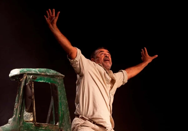 O ator Carlos Betão