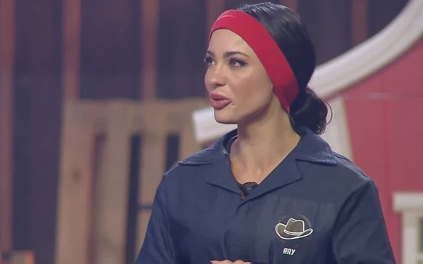 Rayane Figliuzzi se consagrou a primeira Fazendeira da temporada 