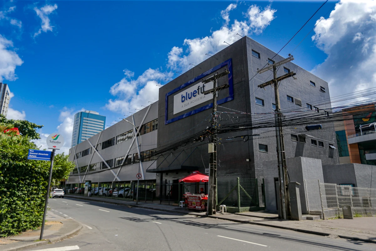 Academia BlueFit por ARISSON