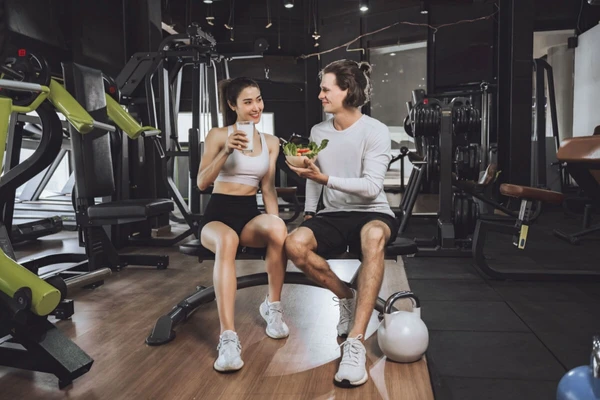 Conhece o Gymatch? App junta namoro e treino para os amantes de academia e musculação por Shutterstock