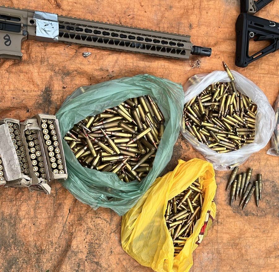 Mais de 20 fuzis são localizados pela polícia em Camaçari  por Divulgação